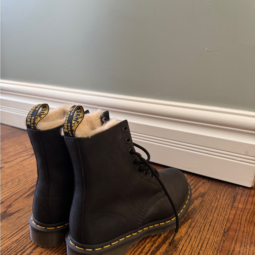Dr Martens 1460 serena boot - Size 7 - Picture 2 of 3